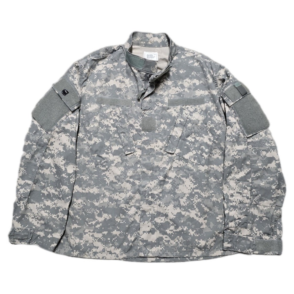 US Military Mens Digital Camo Army Combat Uniform Jacket Size L Reg Hunting